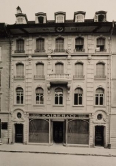 39